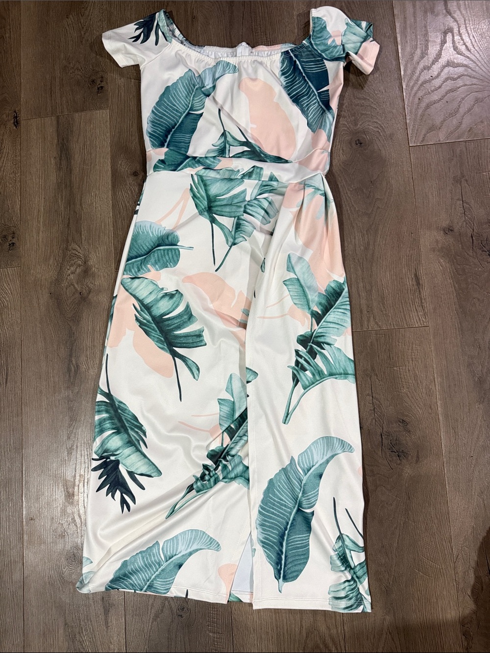 Women's Off-Shoulder Maxi Dress in White with Green Leaf Print